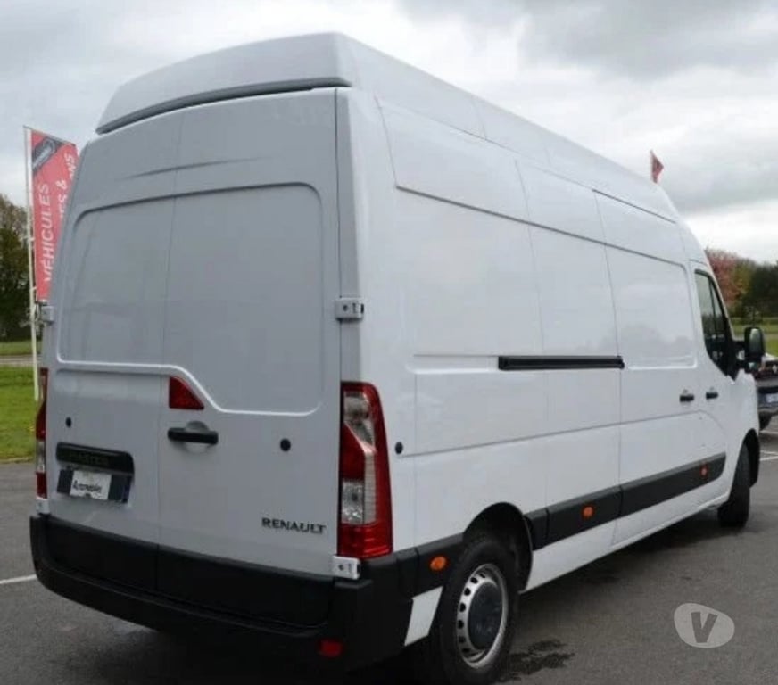 Véhicules commerciaux & utilitaires d'occasion Ille-et-Vilaine Domalain - 35680 - Photos Vivastreet Renault Master III FG F3500 L3H3 2.3 BLUE DCI 135CH CONFORT