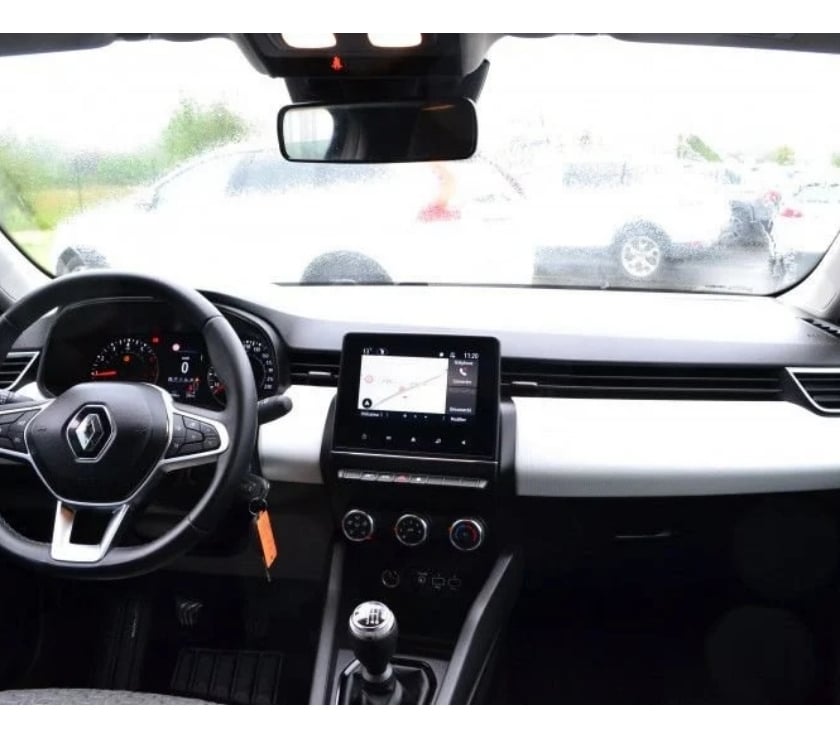 Voiture d'occasion Ille-et-Vilaine Domalain - 35680 - Photos Vivastreet Renault Clio V 1.0 TCE 90CH EVOLUTION