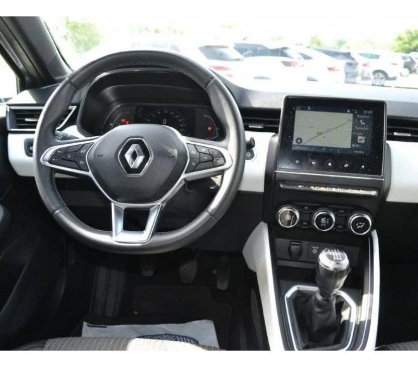 Voiture d'occasion Ille-et-Vilaine Domalain - 35680 - Photos Vivastreet Renault Clio V 1.0 TCE 90CH EVOLUTION