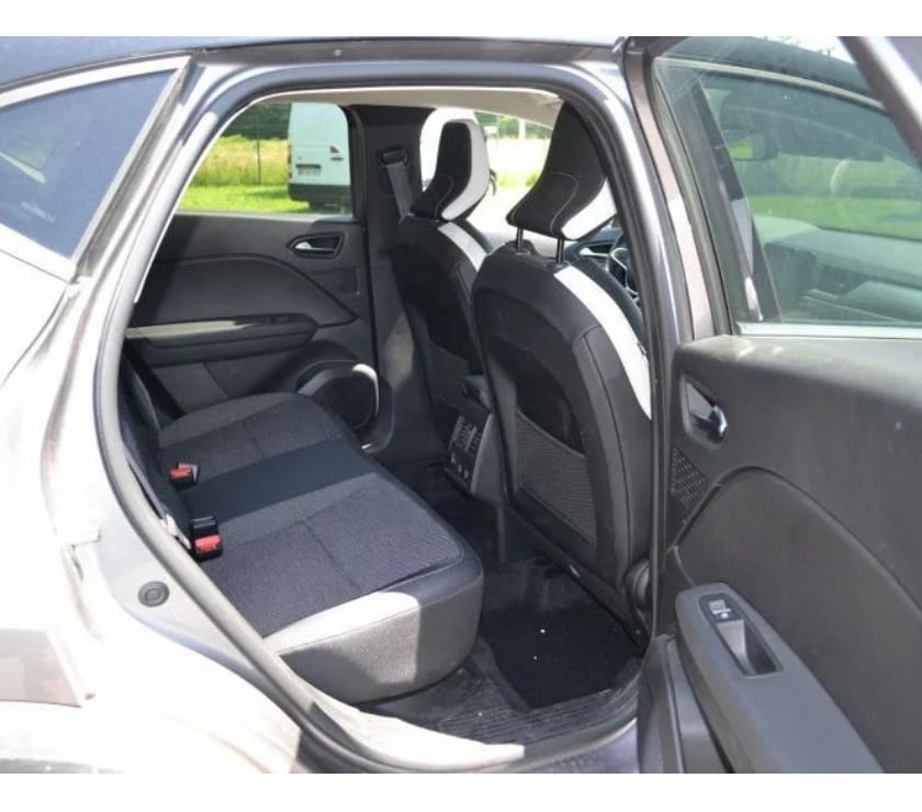 Voiture d'occasion Ille-et-Vilaine Domalain - 35680 - Photos Vivastreet Renault Captur II 1.0 TCE 90CH INTENS -21