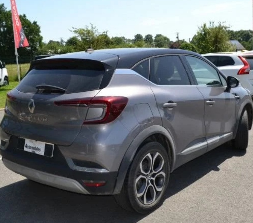 Voiture d'occasion Ille-et-Vilaine Domalain - 35680 - Photos Vivastreet Renault Captur II 1.0 TCE 90CH INTENS -21