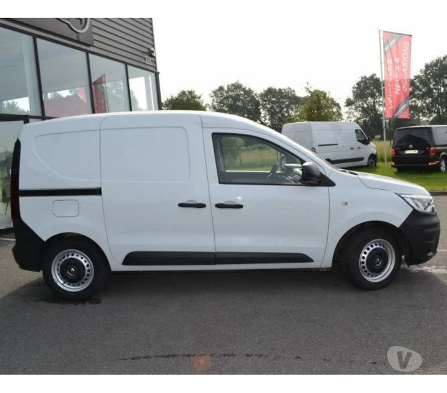 Véhicules commerciaux & utilitaires d'occasion Ille-et-Vilaine Domalain - 35680 - Photos Vivastreet Renault Express VAN 1.5 BLUE DCI 75CH ESSENTIEL 22