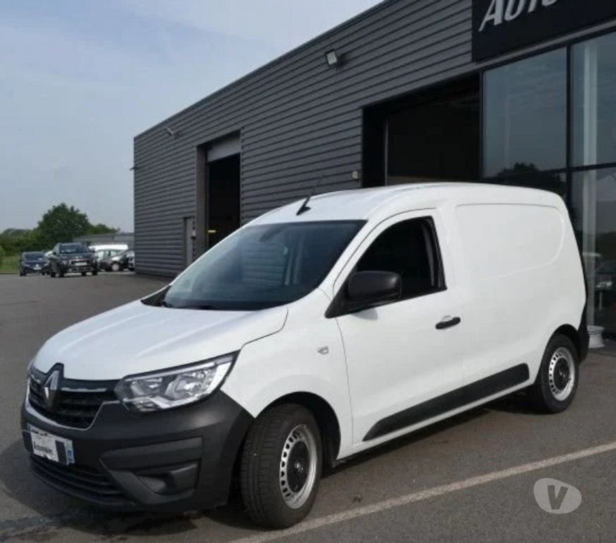 Véhicules commerciaux & utilitaires d'occasion Ille-et-Vilaine Domalain - 35680 - Photos Vivastreet Renault Express VAN 1.5 BLUE DCI 75CH ESSENTIEL 22