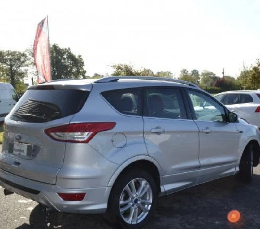 Voiture d'occasion Ille-et-Vilaine Domalain - 35680 - Photos Vivastreet Ford Kuga 2.0 TDCI 150CH SPORT PLATINIUM