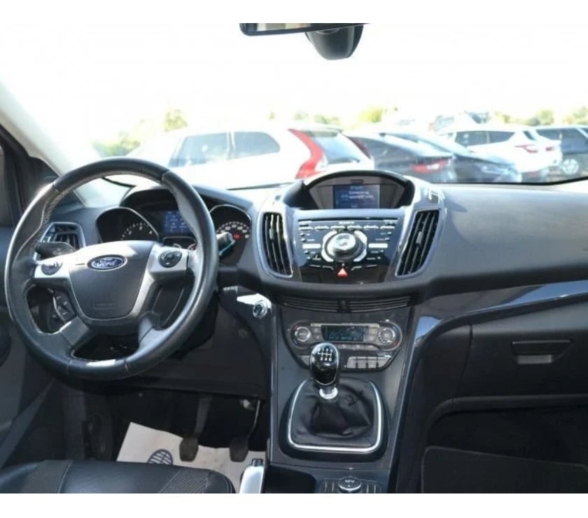 Voiture d'occasion Ille-et-Vilaine Domalain - 35680 - Photos Vivastreet Ford Kuga 2.0 TDCI 150CH SPORT PLATINIUM
