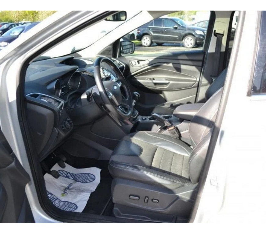 Voiture d'occasion Ille-et-Vilaine Domalain - 35680 - Photos Vivastreet Ford Kuga 2.0 TDCI 150CH SPORT PLATINIUM