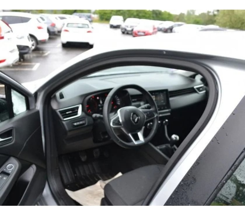 Voiture d'occasion Ille-et-Vilaine Domalain - 35680 - Photos Vivastreet Renault Clio V 1.0 TCE 90CH EQUILIBRE