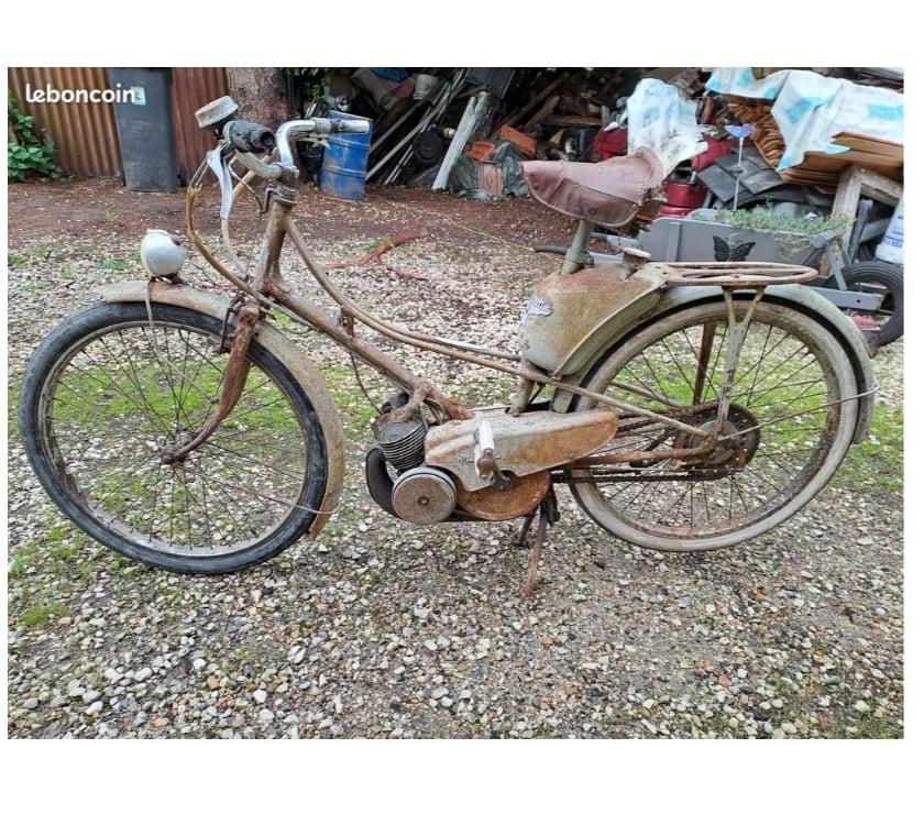 Collection Seine-et-Marne Montceaux les Provins - 77151 - Photos Vivastreet ancienne mobylette