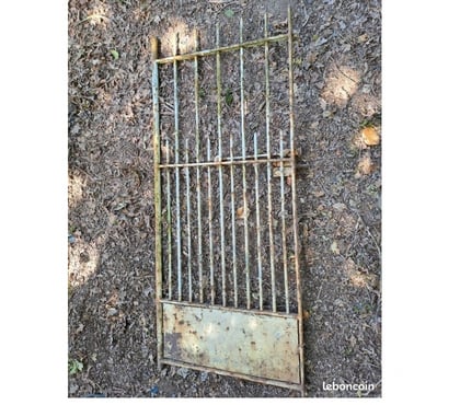 Bricolage - Jardin - Outillage Montceaux les Provins Seine-et-Marne - Photos Vivastreet ancien portillon en fer