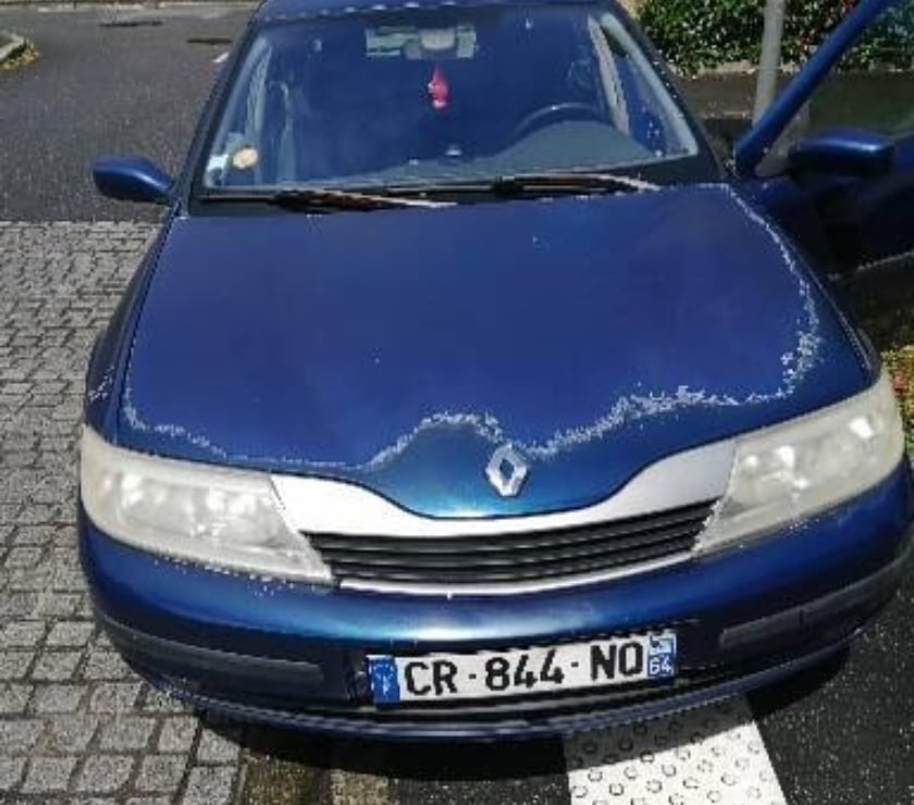 Voiture d'occasion Billere Pyrénées-Atlantiques - Photos Vivastreet Vend Renault laguna essence 16v année 2001 essence 95