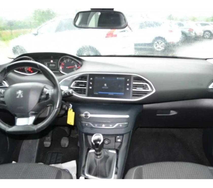 Voiture d'occasion Ille-et-Vilaine Domalain - 35680 - Photos Vivastreet Peugeot 308 1.5 BLUEHDI 130CH S&S ACTIVE BUSINESS