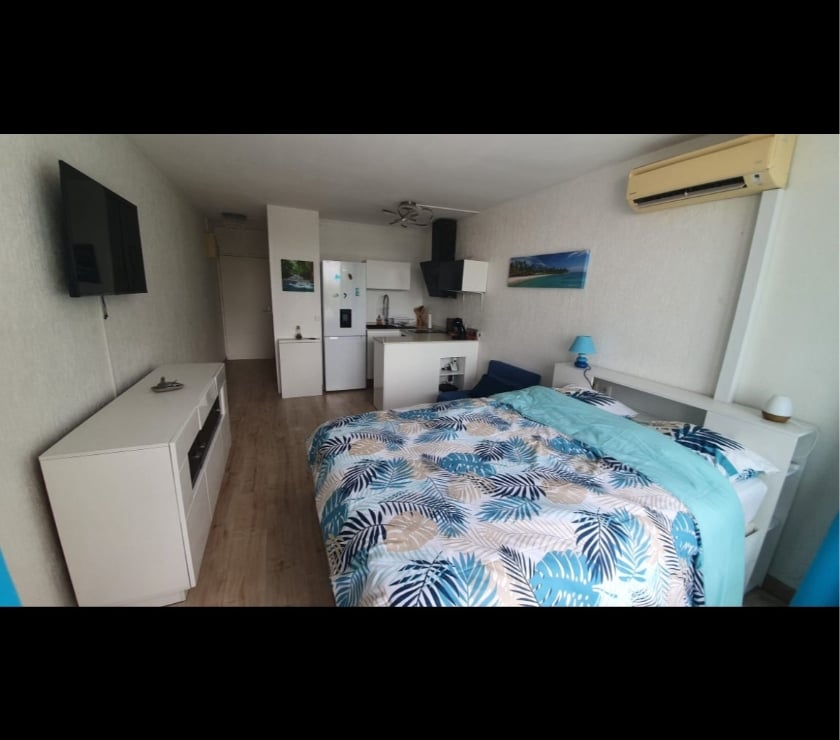 Appartements à vendre Guadeloupe Le Gosier - 97190 - Photos Vivastreet Appartement accès privatif à la plage