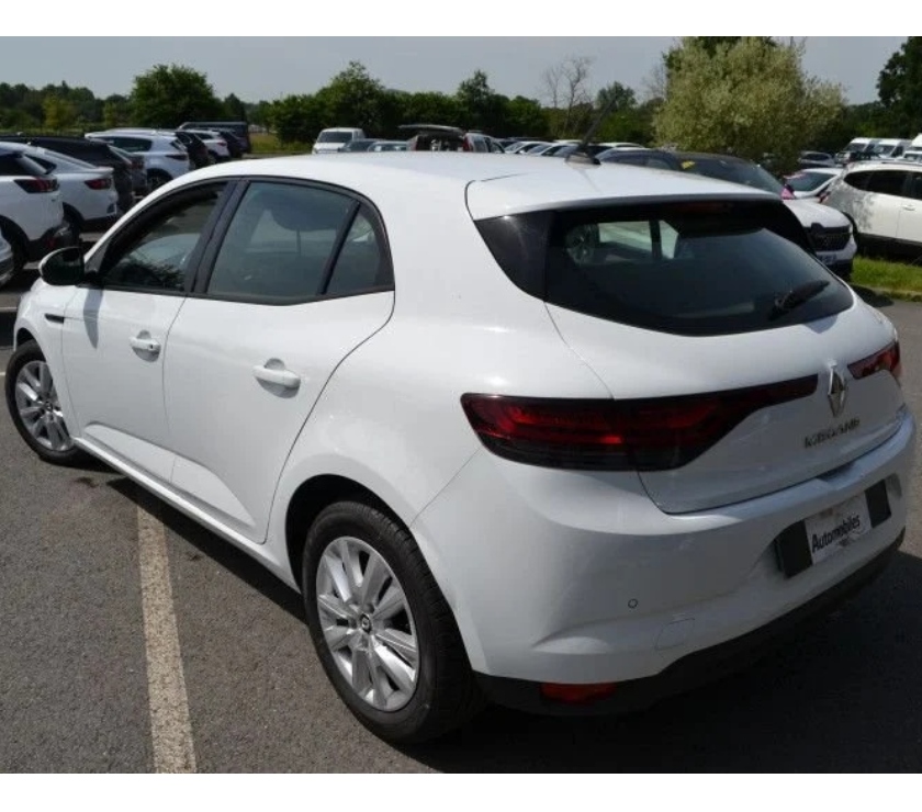 Voiture d'occasion Ille-et-Vilaine Domalain - 35680 - Photos Vivastreet Renault Mégane MEGANE IV 1.5 BLUE DCI 115CH BUSINESS -21N