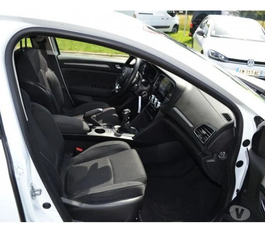 Voiture d'occasion Ille-et-Vilaine Domalain - 35680 - Photos Vivastreet Renault Mégane MEGANE IV 1.5 BLUE DCI 115CH BUSINESS -21N