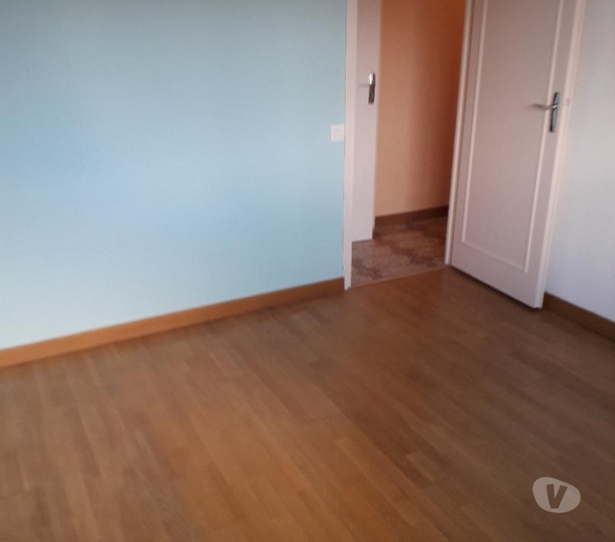 Location appartement Loire St Etienne - Photos Vivastreet BEL F3 RENOVE 73 M2 PROXIMITE PLACE BELLEVUE