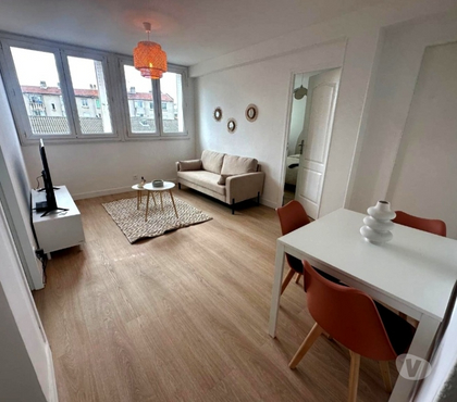Location appartement meublé Villeneuve Alpes-de-Haute-Provence - Photos Vivastreet LOCATION APPARTEMENT MEUBLÉ T2 35M²