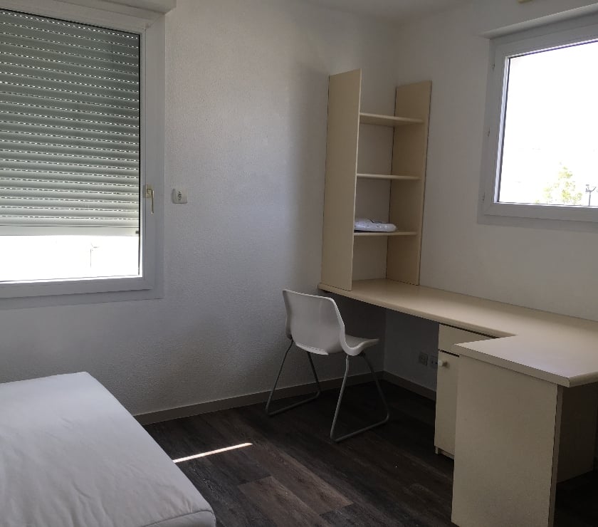 Location meublé Nantes Nantes - Photos Vivastreet Beau studio meublé