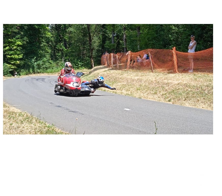Evenements sportifs Doubs Besancon - 25000 - Photos Vivastreet 4 places "week-end" Course de côte de Marchaux
