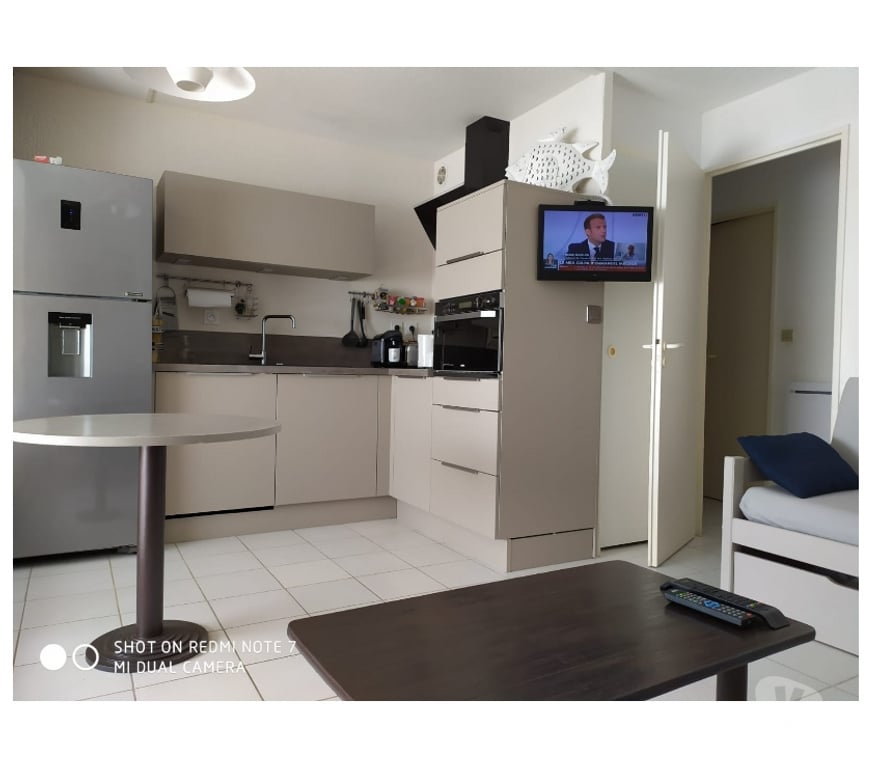 location saisonniere Pyrénées-Orientales Le Barcares - 66420 - Photos Vivastreet Beau T2 Traversant rez vue directe à 180° sur l'eau