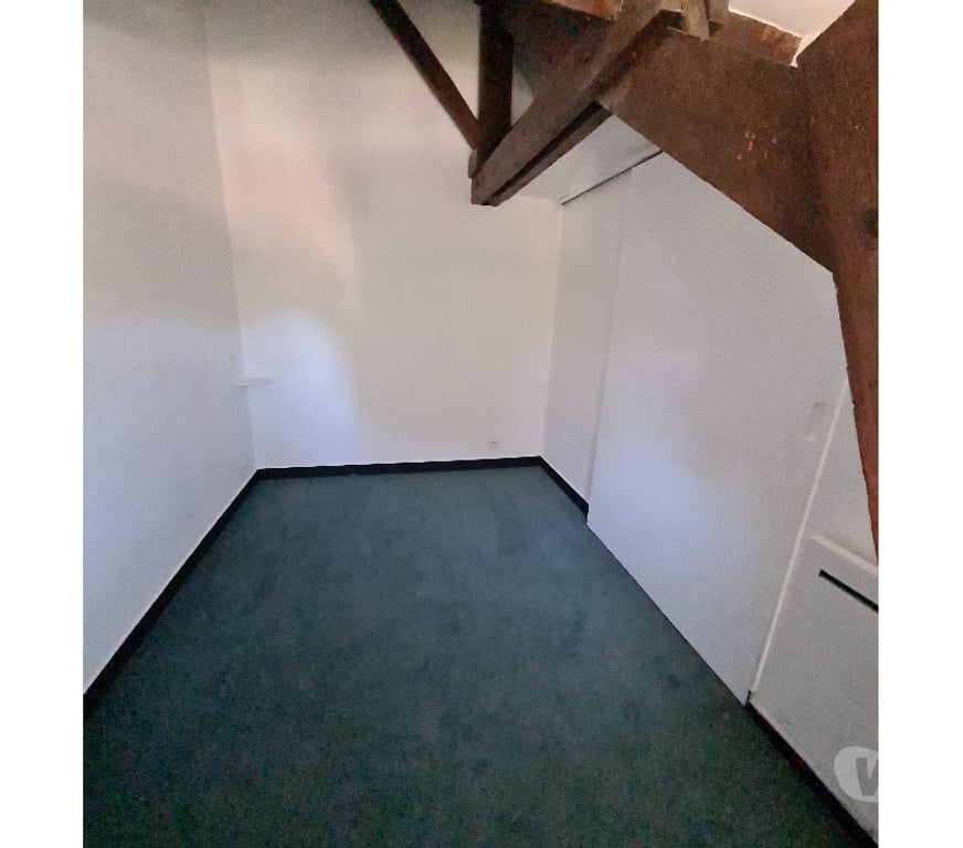 Location appartement Loire-Atlantique Guerande - 44350 - Photos Vivastreet T1 bis rénové – Guérande, à deux pas des remparts