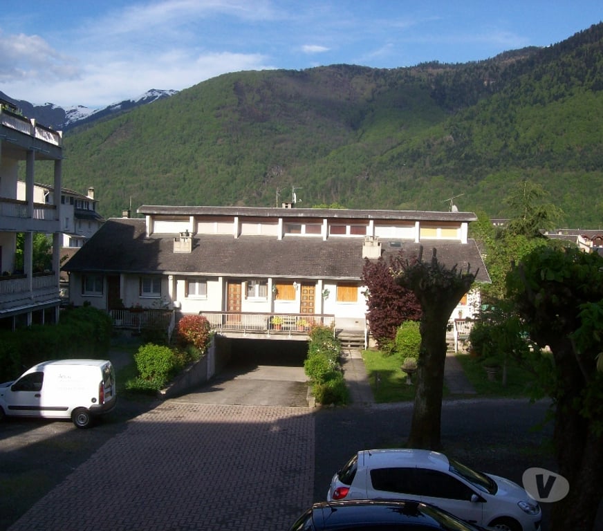 location saisonniere Haute-Garonne Bagneres de Luchon - Photos Vivastreet loue centre de Luchon