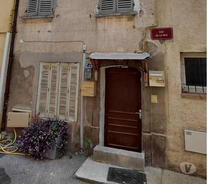 Immeuble à vendre Carnoules Var - Photos Vivastreet Maison de village au coeur de Carnoules