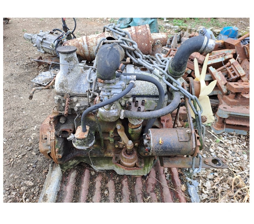 Pièces et services auto Seine-et-Marne Montceaux les Provins - 77151 - Photos Vivastreet moteur Jeep xj 2.1