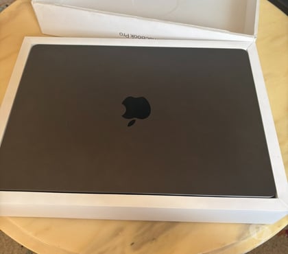 Informatique Conde sur l'Escaut Nord - Photos Vivastreet Macbook pro m4 2024