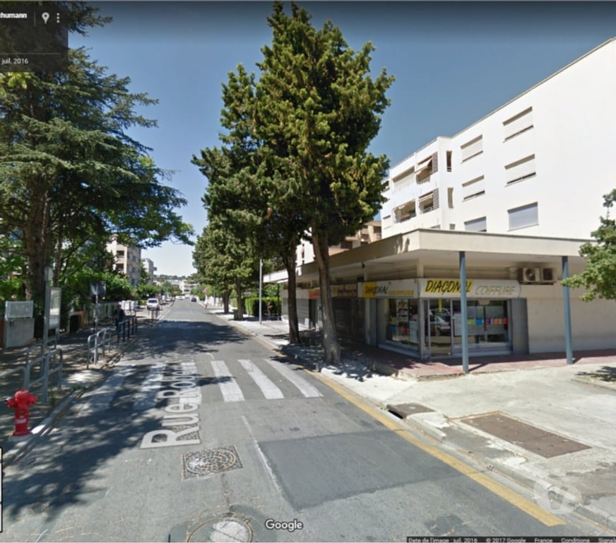 bureaux locaux Gard Nimes - Photos Vivastreet Local Commercial ou Professionnel
