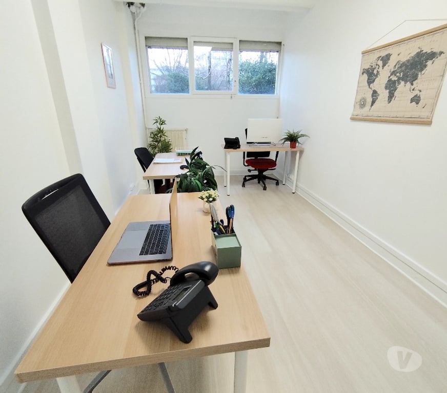 bureaux locaux Seine-Saint-Denis Montreuil - 93100 - Photos Vivastreet BUREAU À LOUER AUX PORTES DE PARIS (19.12)