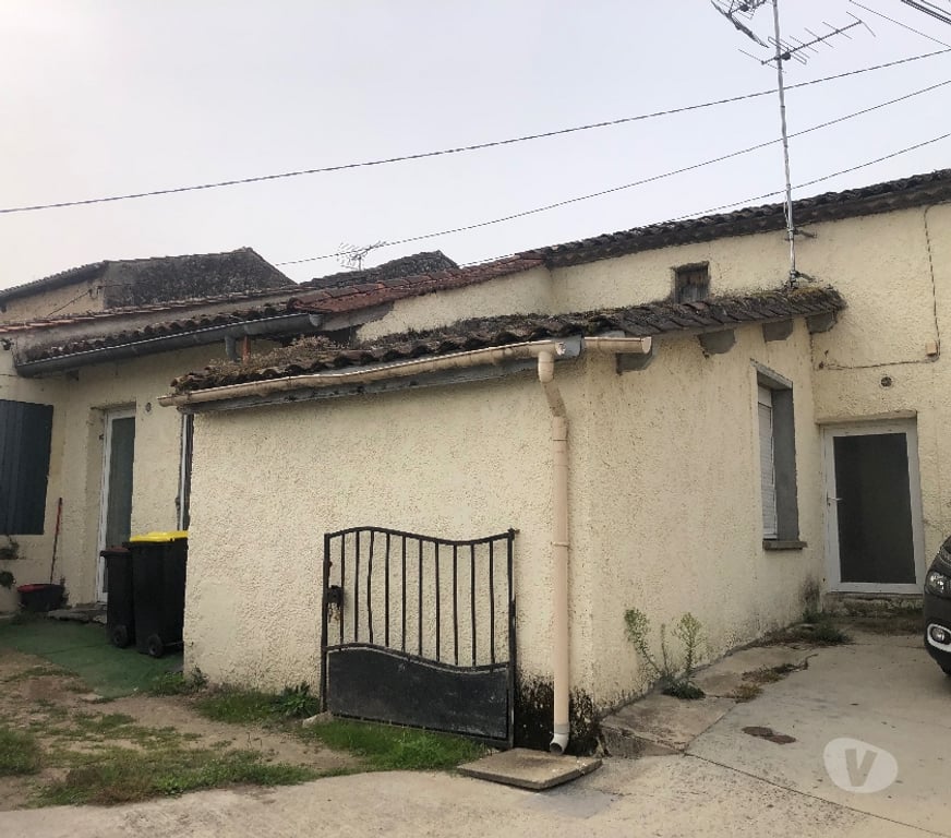 Vente Maison Gironde Preignac - 33210 - Photos Vivastreet À vendre 2 maisons louées