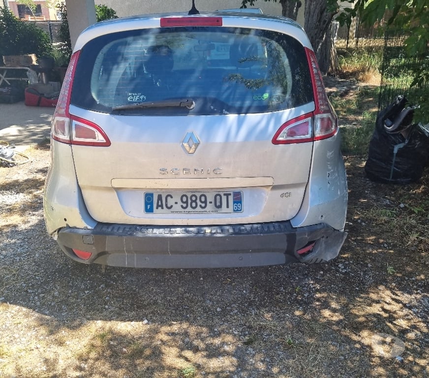 Voiture pour pièces Tarn Semalens - 81570 - Photos Vivastreet Renault senic 3
