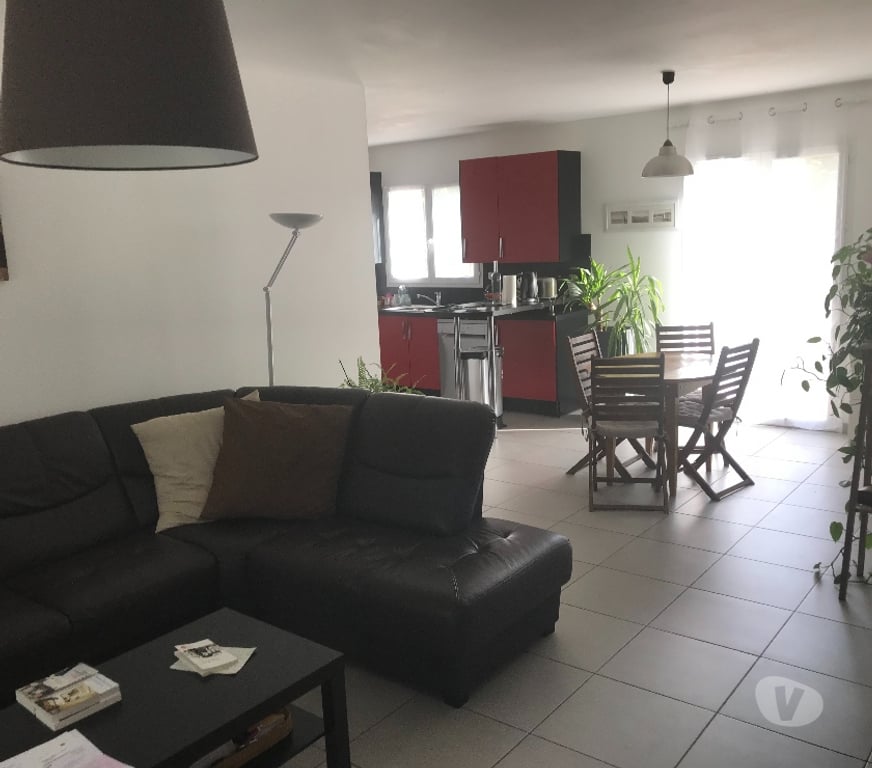 Location maison Haute-Garonne Cugnaux - 31270 - Photos Vivastreet Particulier loue villa T4 BBC + garage à Cugnaux