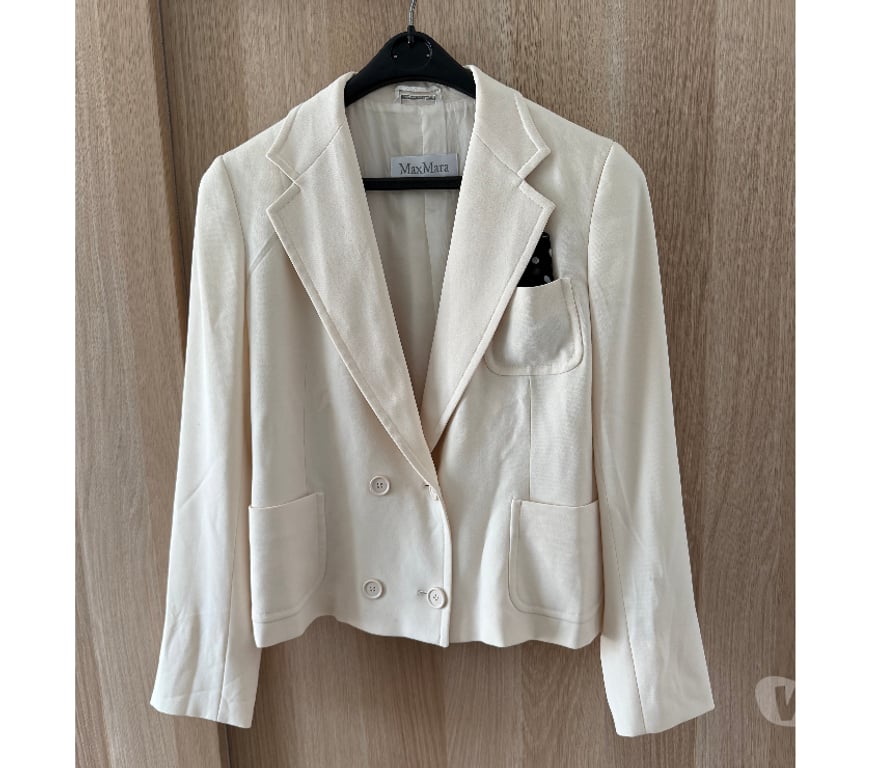 Vêtements occasion Nord Wasquehal - 59290 - Photos Vivastreet Veste Max Mara (taille 40)