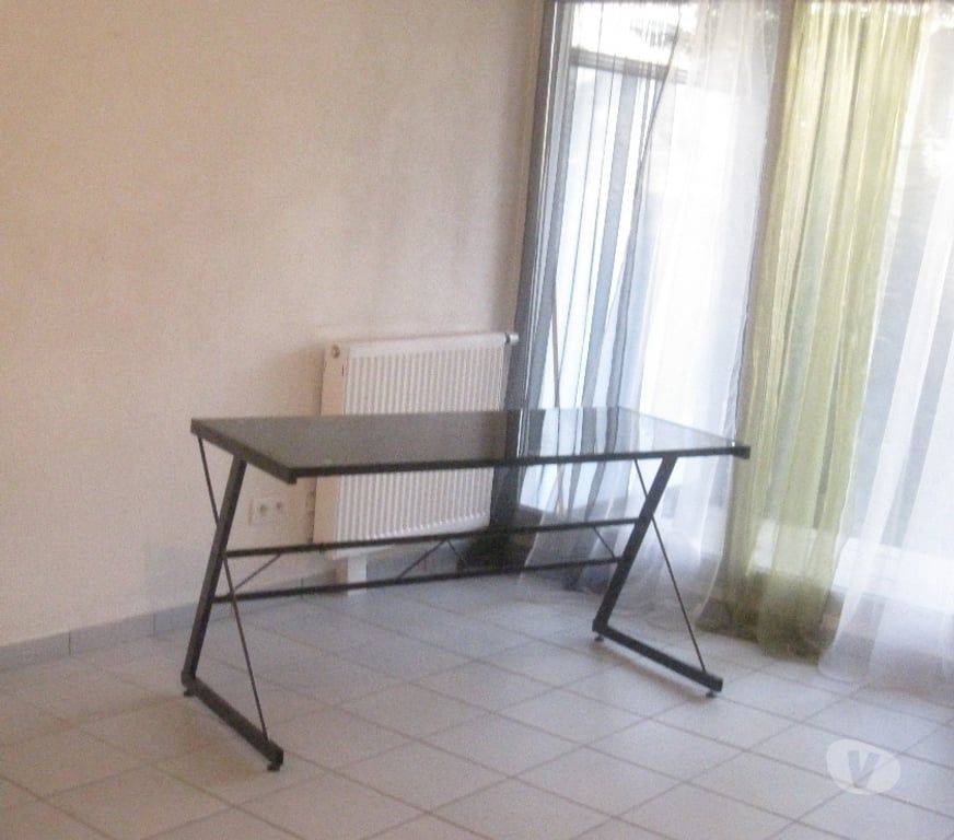 Location appartement Doubs Besancon - 25000 - Photos Vivastreet Loue studio Hauts de Chazal