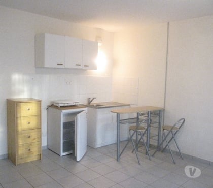 Location appartement Besancon Doubs - Photos Vivastreet Loue studio Hauts de Chazal