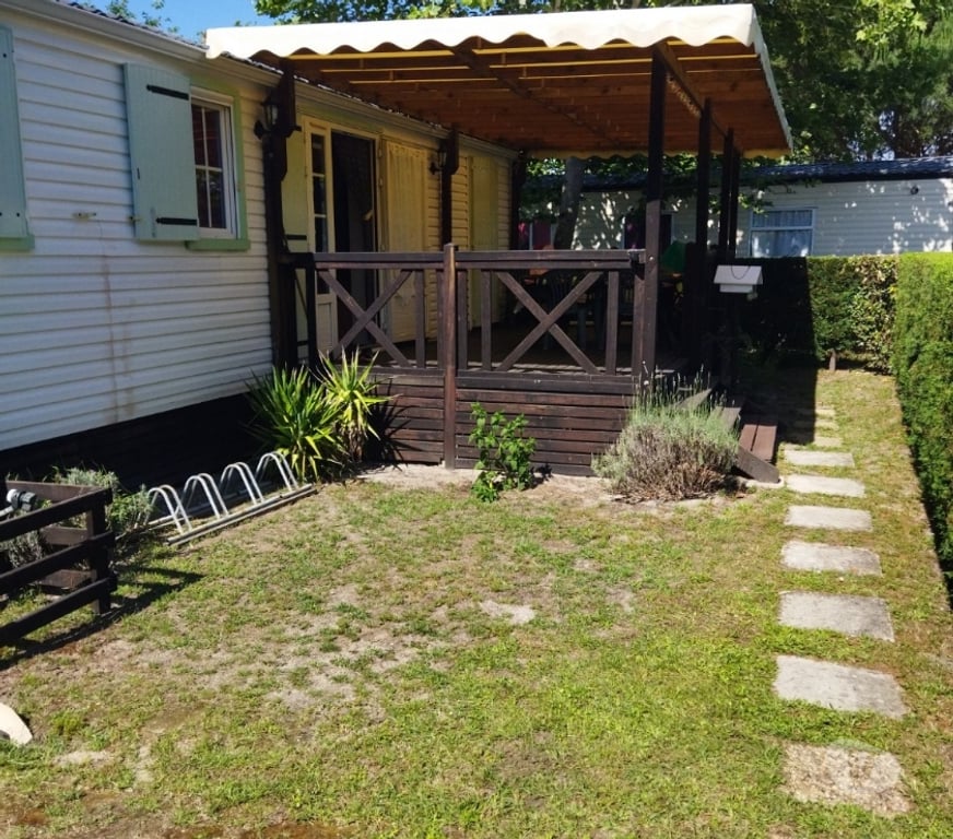 location saisonniere Landes St Julien en Born - 40170 - Photos Vivastreet Mobilhome dans les Landes