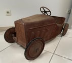 Montgeron - Essonne — Voiture à pédales Eureka Rock de 1933 vintage