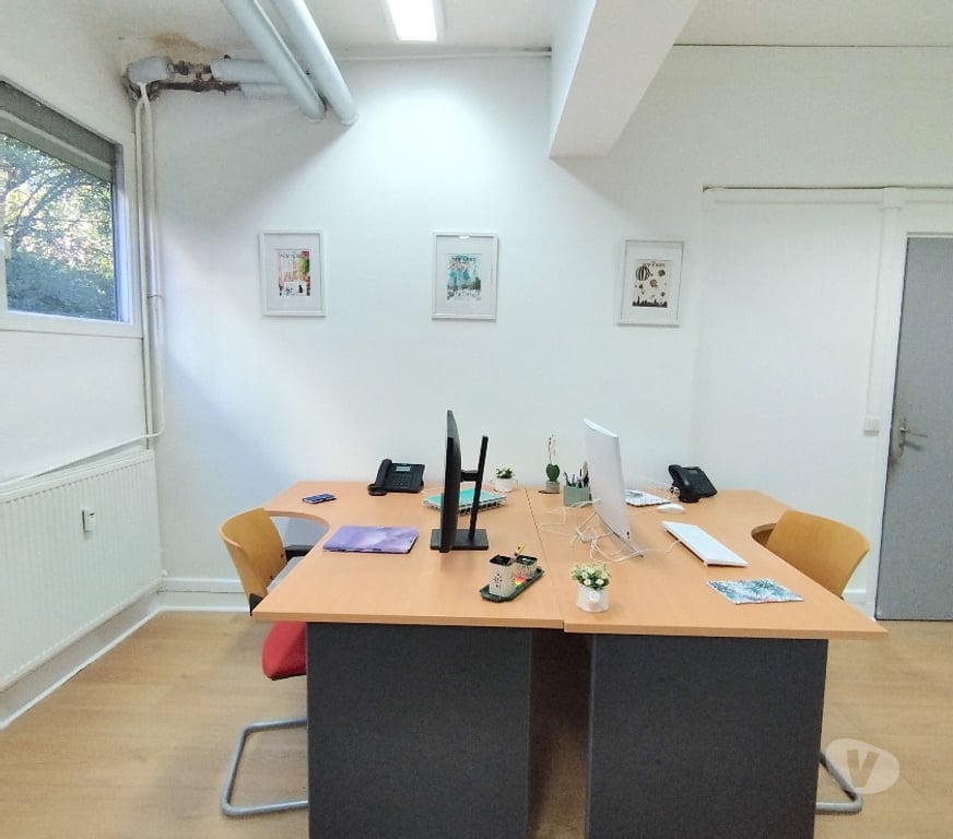 bureaux locaux Seine-Saint-Denis Montreuil - 93100 - Photos Vivastreet BUREAU À LOUER AUX PORTES DE PARIS (21.10)
