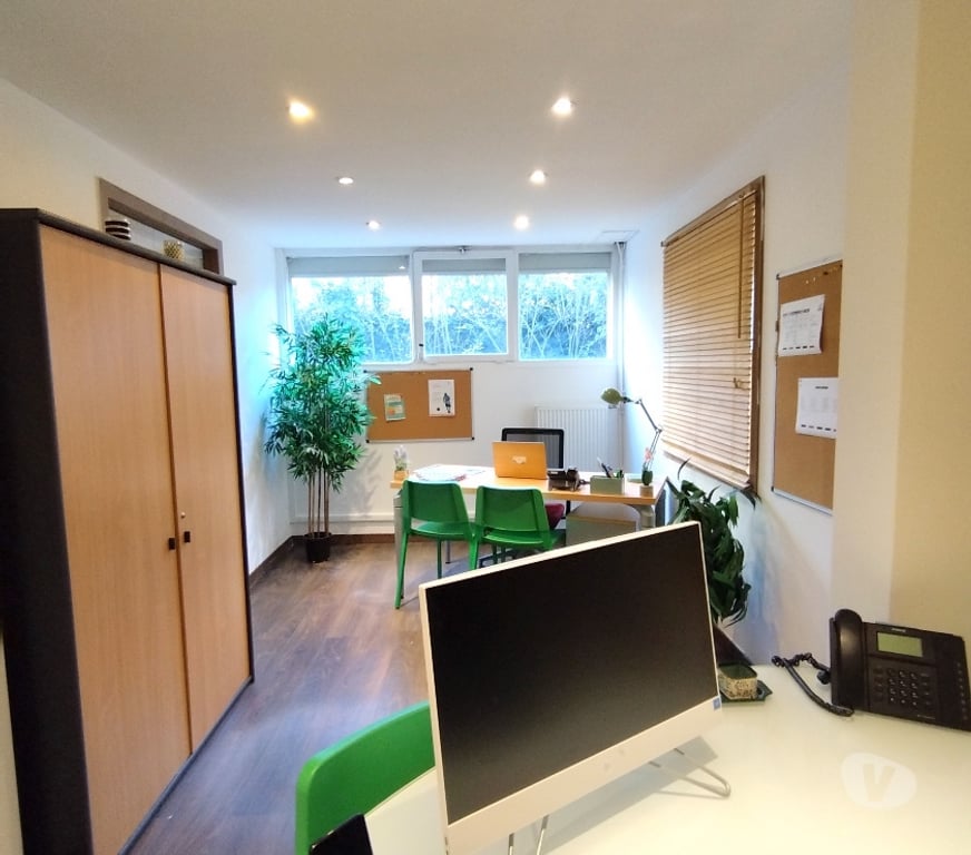 bureaux locaux Seine-Saint-Denis Montreuil - 93100 - Photos Vivastreet BUREAU À LOUER AUX PORTES DE PARIS (17.05)