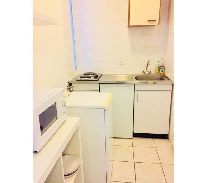 Appartement meublé Loire St Etienne - Photos Vivastreet Crs Fauriel studio T1- Idéal Étudiant - REF ST13