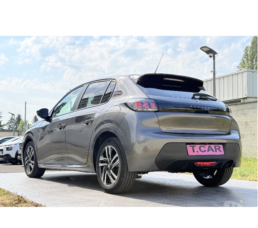Voiture d'occasion Oise Nogent sur Oise - 60180 - Photos Vivastreet PEUGEOT 208 STYLE 75 CH ESSENCE AN 2023 61050 KM