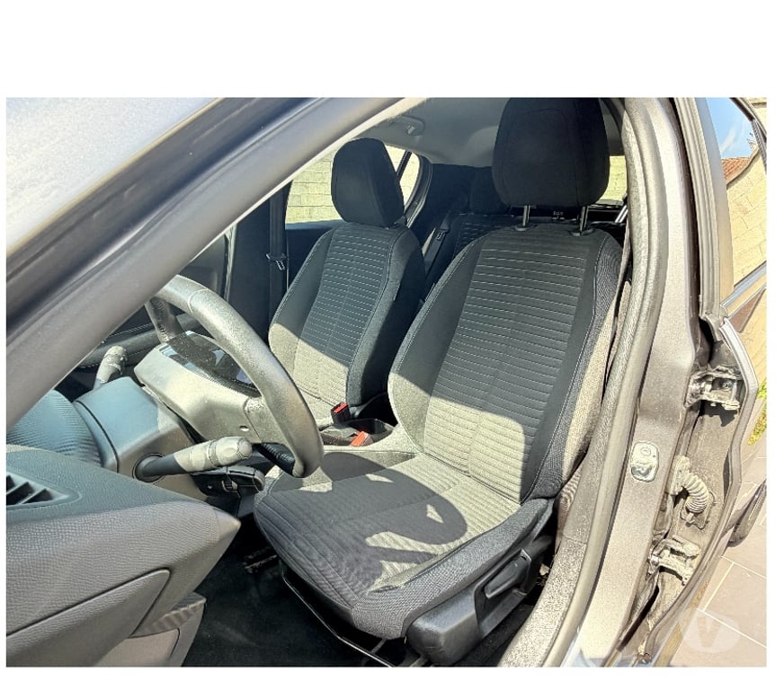 Voiture d'occasion Oise Nogent sur Oise - 60180 - Photos Vivastreet PEUGEOT 208 STYLE 75 CH ESSENCE AN 2023 61050 KM