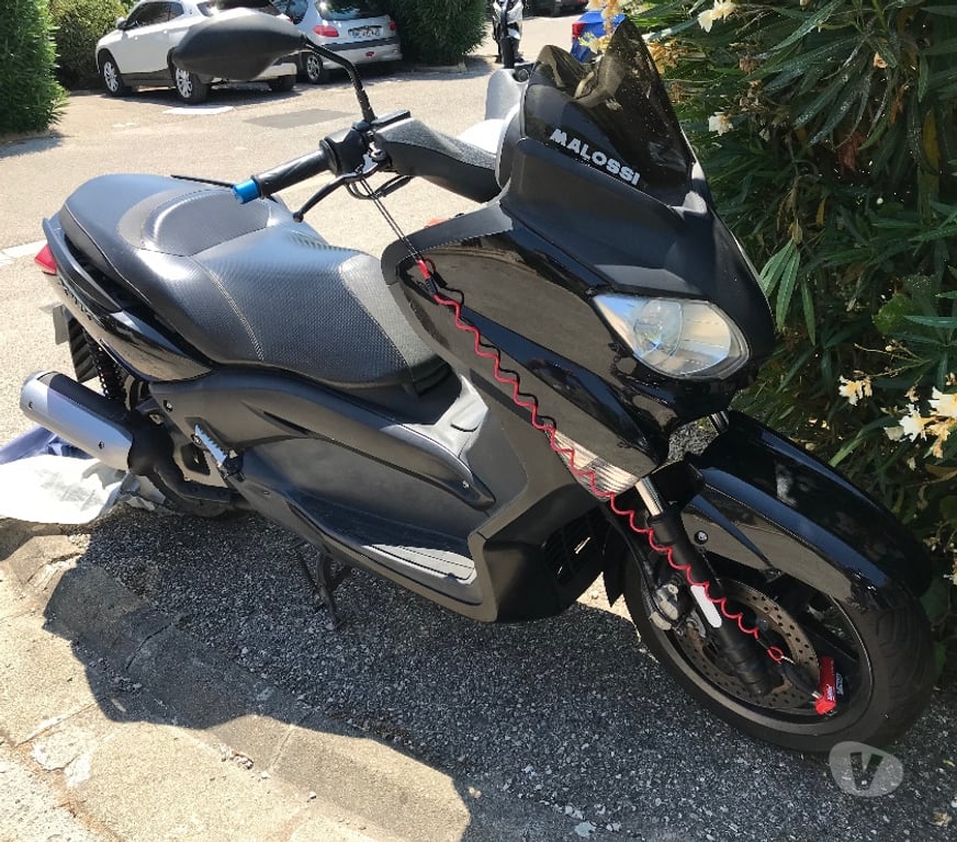 Scooter occasion Var Sanary sur Mer - 83110 - Photos Vivastreet Scooter Yamaha 125 XMAX