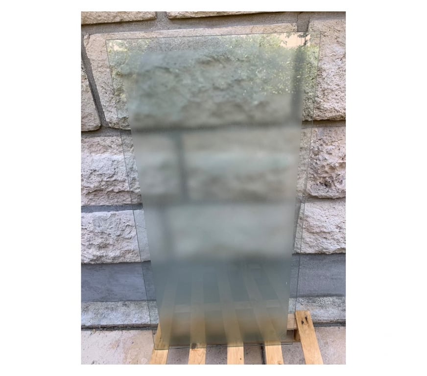  Essonne Bievres - 91570 - Photos Vivastreet Plateau en verre 99,5 cm x 49,5 cm épais 5mm biseauté