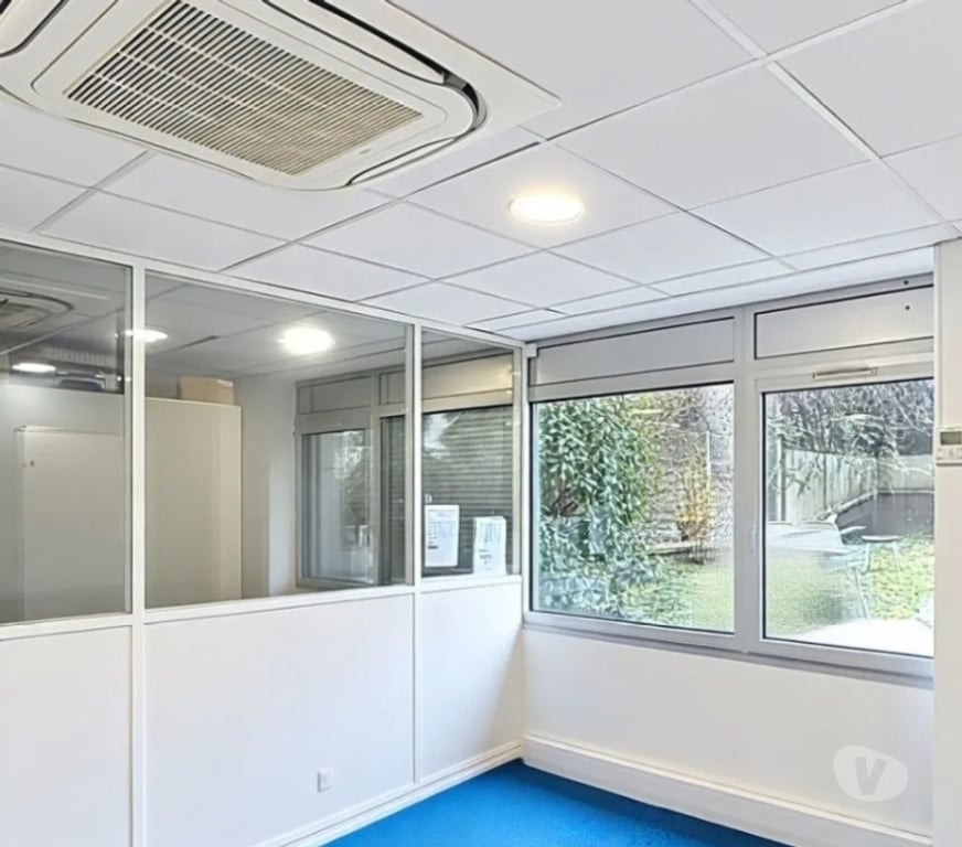 bureaux locaux Hauts-de-Seine Levallois Perret - 92300 - Photos Vivastreet BAIL 369 POUR BUREAU 34M2