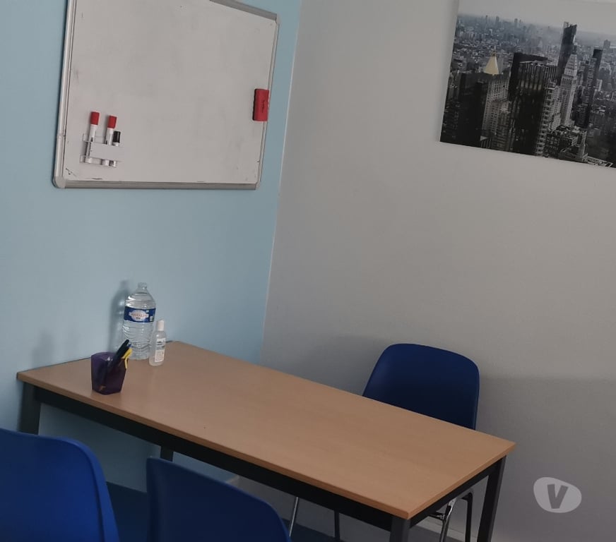 bureaux locaux Hauts-de-Seine Levallois Perret - 92300 - Photos Vivastreet BAIL 369 POUR BUREAU 34M2