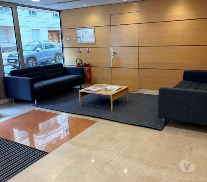 bureaux locaux Hauts-de-Seine Levallois Perret - 92300 - Photos Vivastreet BAIL 369 POUR BUREAU 34M2
