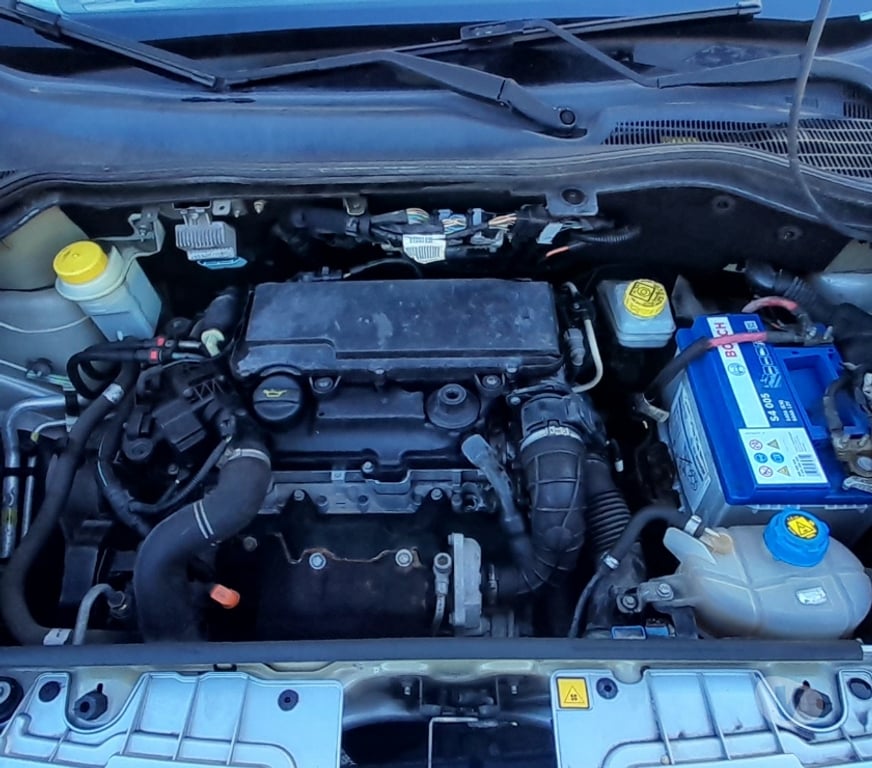 Voiture d'occasion Bouches-du-Rhône Martigues - 13500 - Photos Vivastreet nemo a vendre dans l'etat