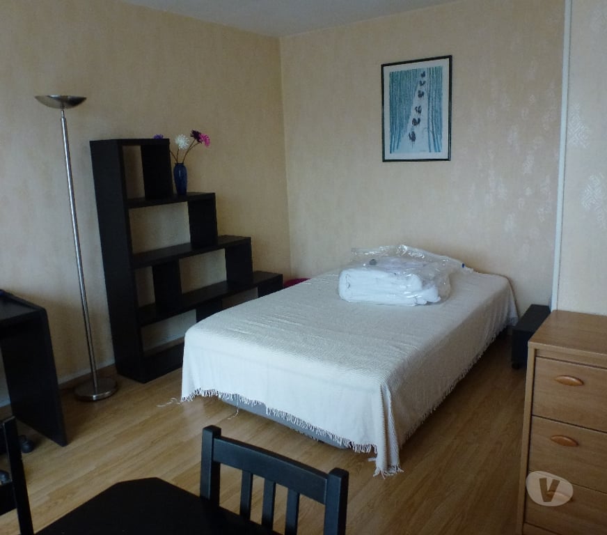 Appartement meublé Marne Reims - Photos Vivastreet Reims St Remi - T1bis meublé